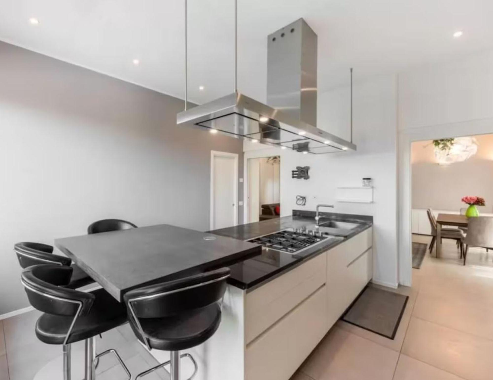 Apartment Ampli De 3-habitacions A