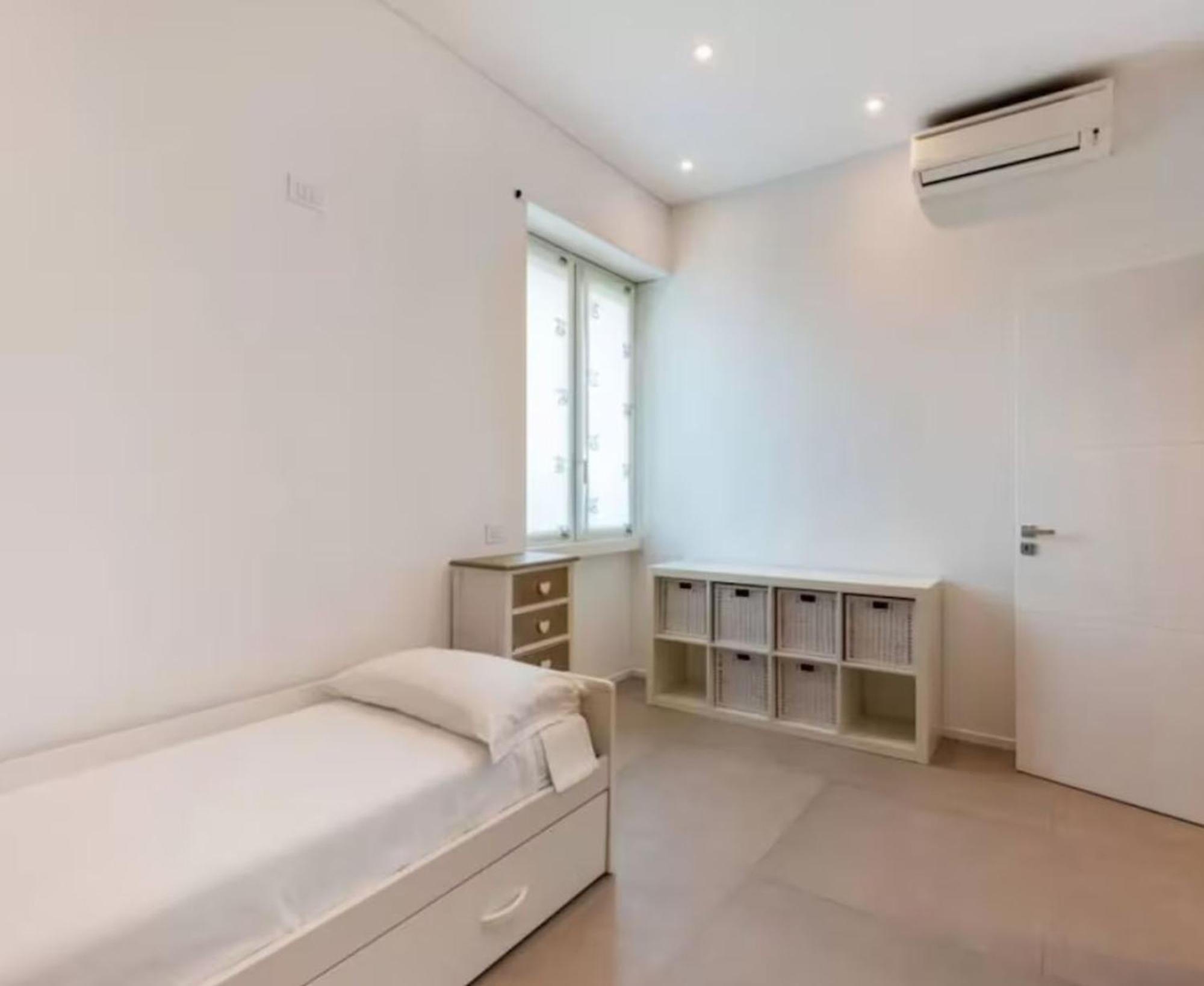 Ampli De 3-habitacions A * Rom